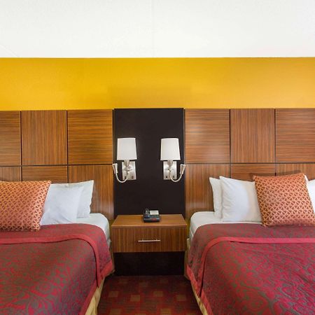 Days Inn By Wyndham Leominster/Fitchburg Area Eksteriør bilde