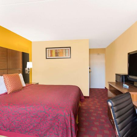 Days Inn By Wyndham Leominster/Fitchburg Area Eksteriør bilde