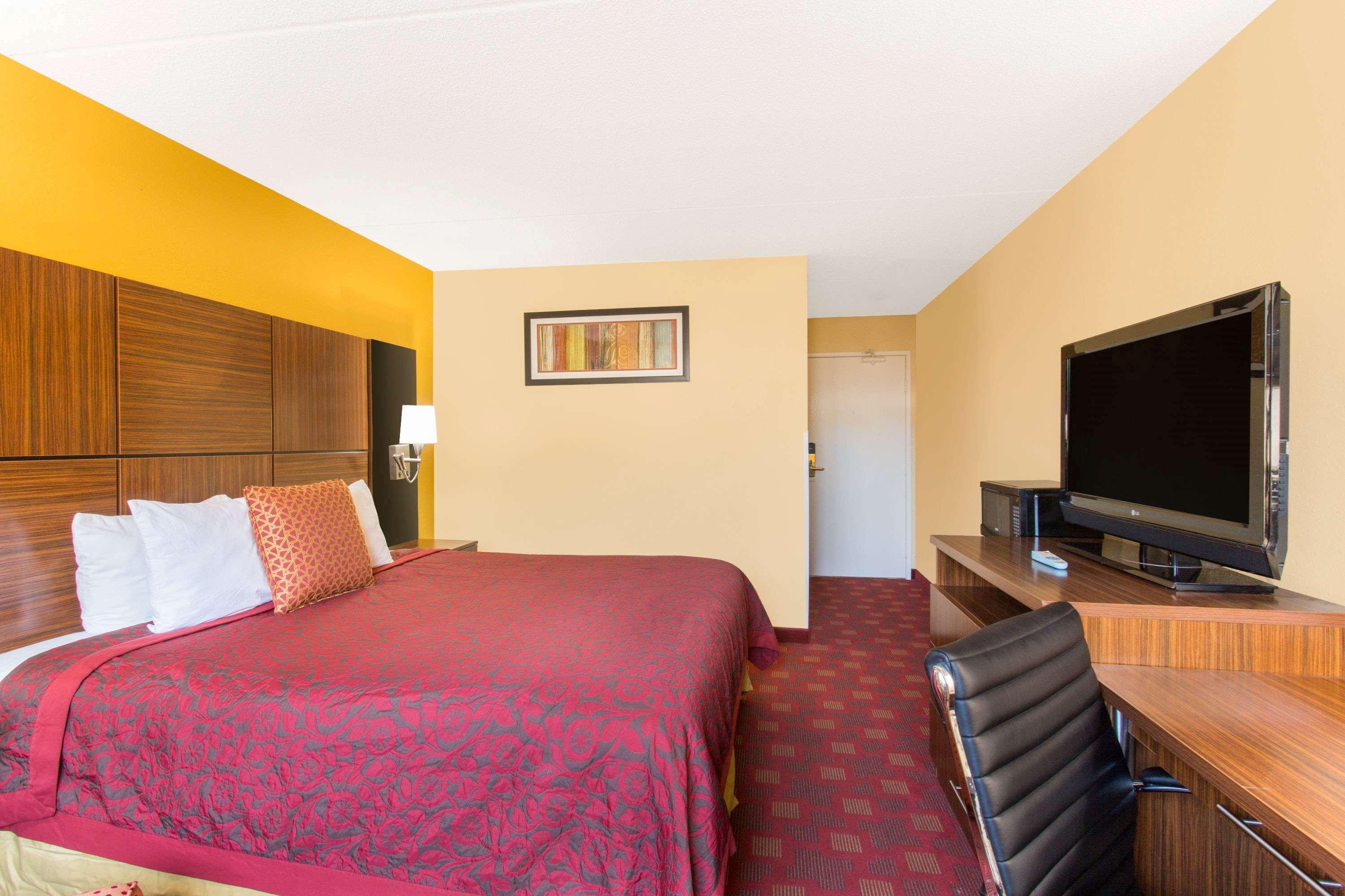 Days Inn By Wyndham Leominster/Fitchburg Area Eksteriør bilde