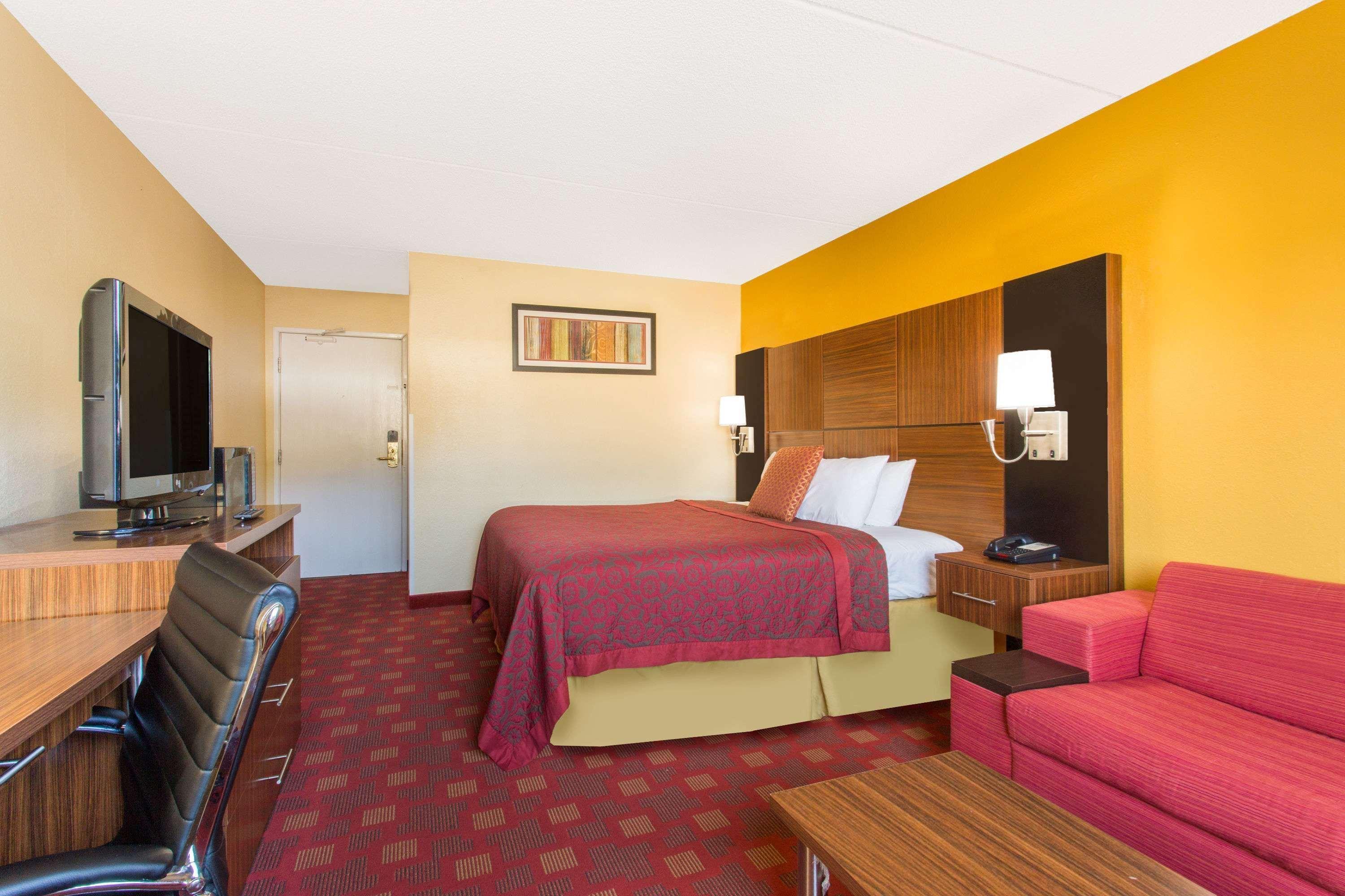 Days Inn By Wyndham Leominster/Fitchburg Area Eksteriør bilde