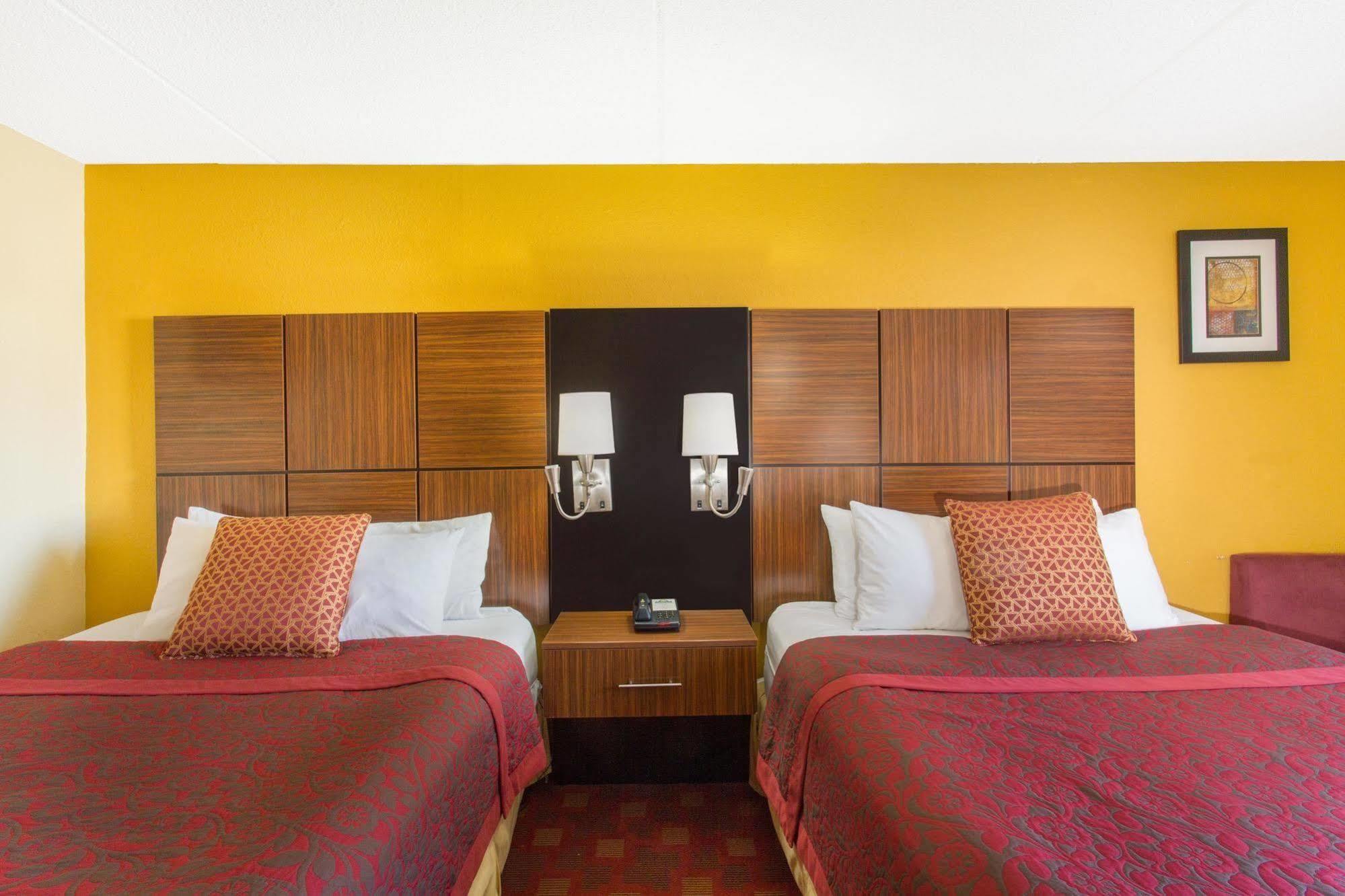 Days Inn By Wyndham Leominster/Fitchburg Area Eksteriør bilde